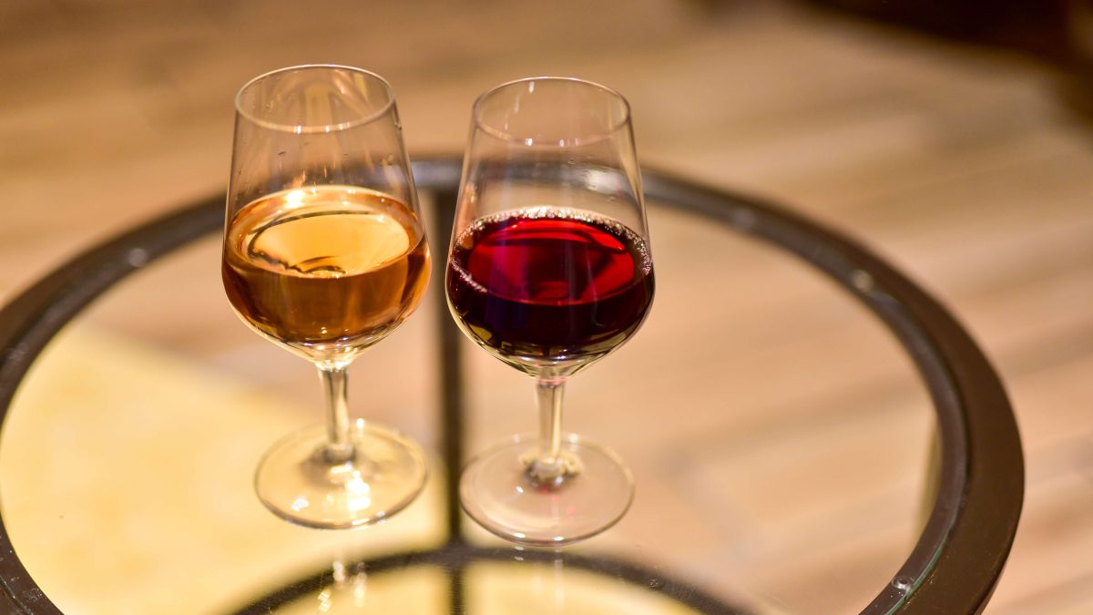 diferencia vermut rojo blanco